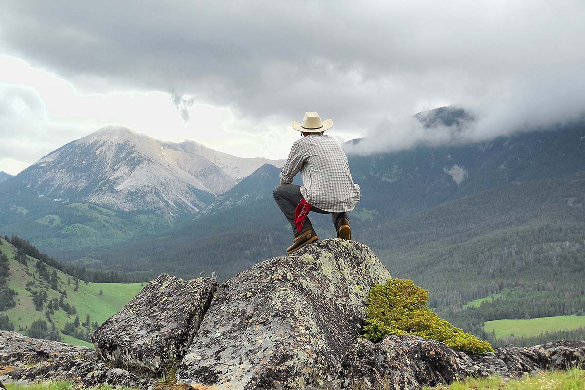 Ranch Activities Kneeling Hiker