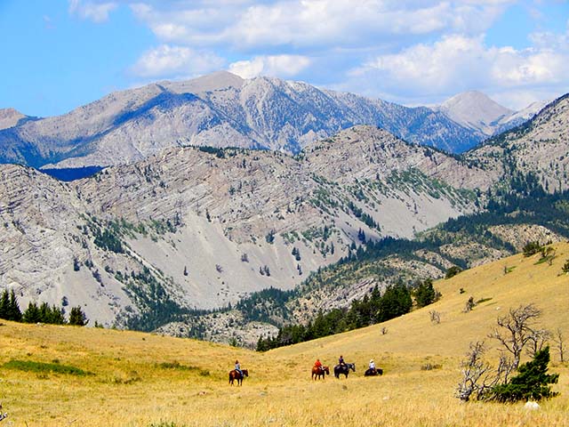 Kim and Girls Sawtooth - Triple J Wilderness Ranch, Augusta, Montana Horseback Riding