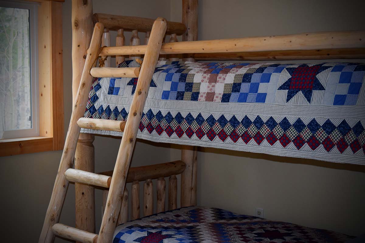 Saddlehorn Cabin 5