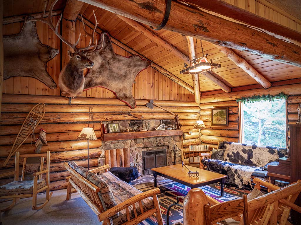 Triple J Ranch Lodge Living Room